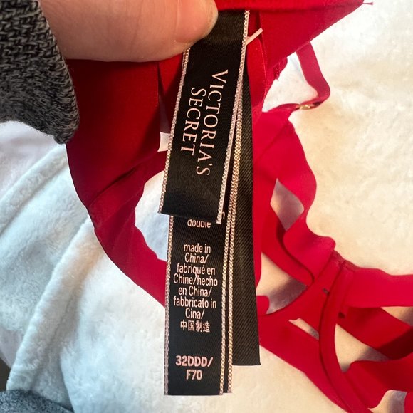 Victorias Secret Luxe Demi Strappy Bandage Cage Bra in red size 32DDD/F NWT - Picture 7 of 11
